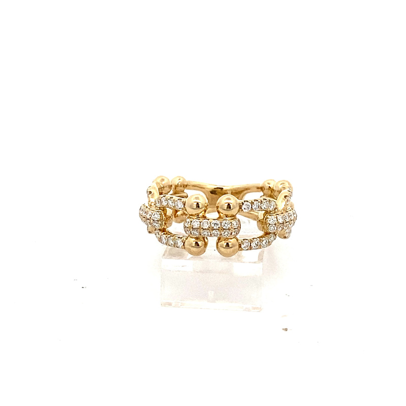 14 Karat Yellow Gold Diamond Fashion Ring