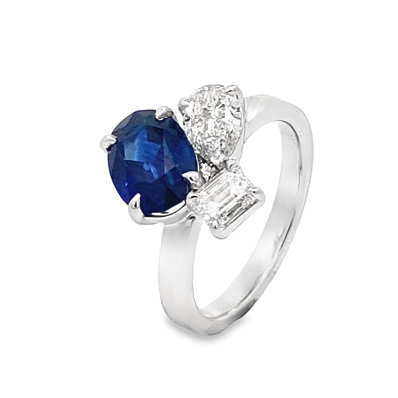 Blue Sapphire And Diamond Ring