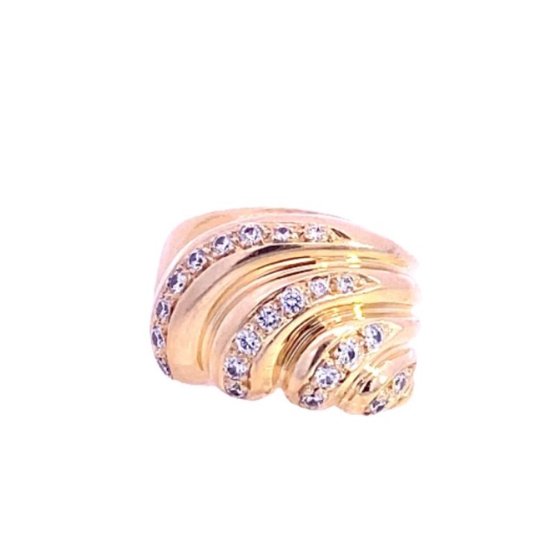 Kamsly Estate 18 Karat Yellow Gold Diamond 15Mm Ring