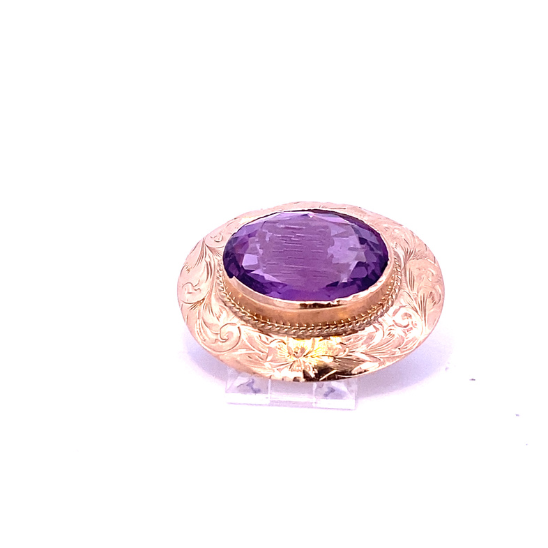 Estate 14 Karat Yellow Gold Amethyst Pin