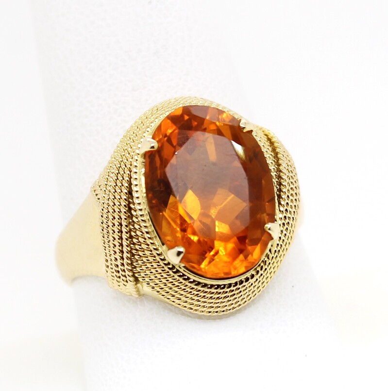 Estate 14 Karat Yellow Gold Oval Citrine Ring  Four Prong Set In The Center Is 1 Oval Cut Faceted Citrine Framed In A 5 Row Beaded Design