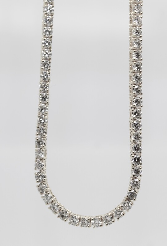 Estate 14 Karat White Gold Diamond Link Necklace Measuring 16 Inches Long