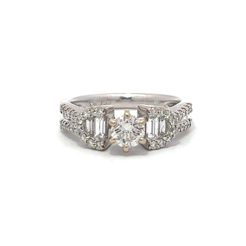 Estate 18 Karat White Gold Diamond Ring