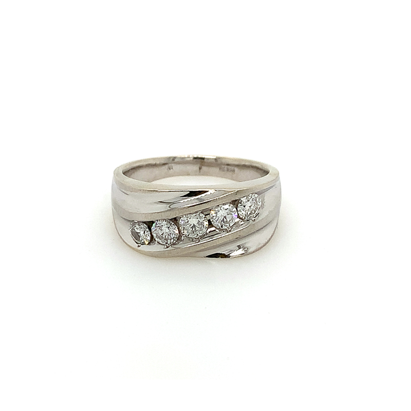 Estate 14 Karat White Gold Diamond Ring