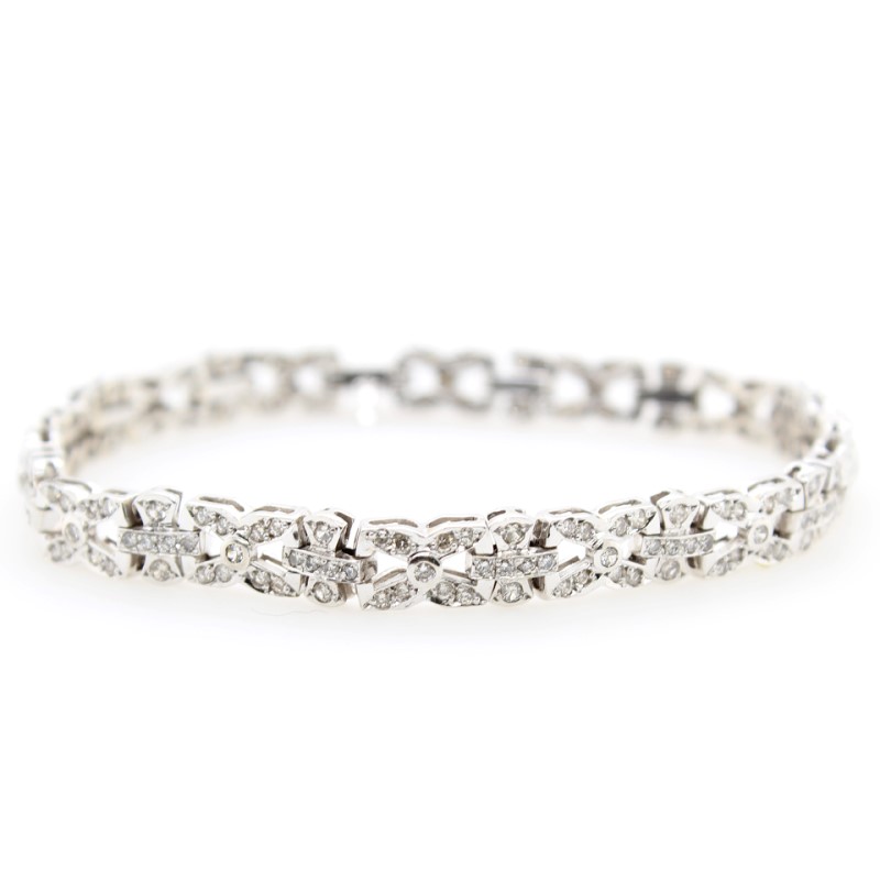 Estate 18 Karat White Gold Diamond Bracelet