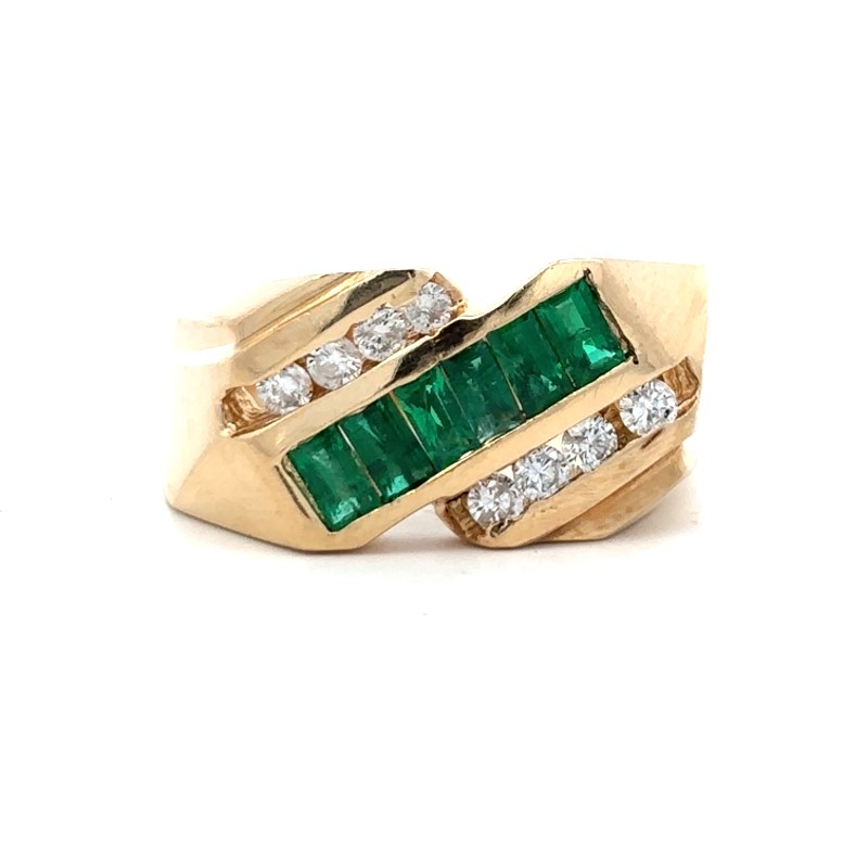 Estate Emerald And Diamond Ring