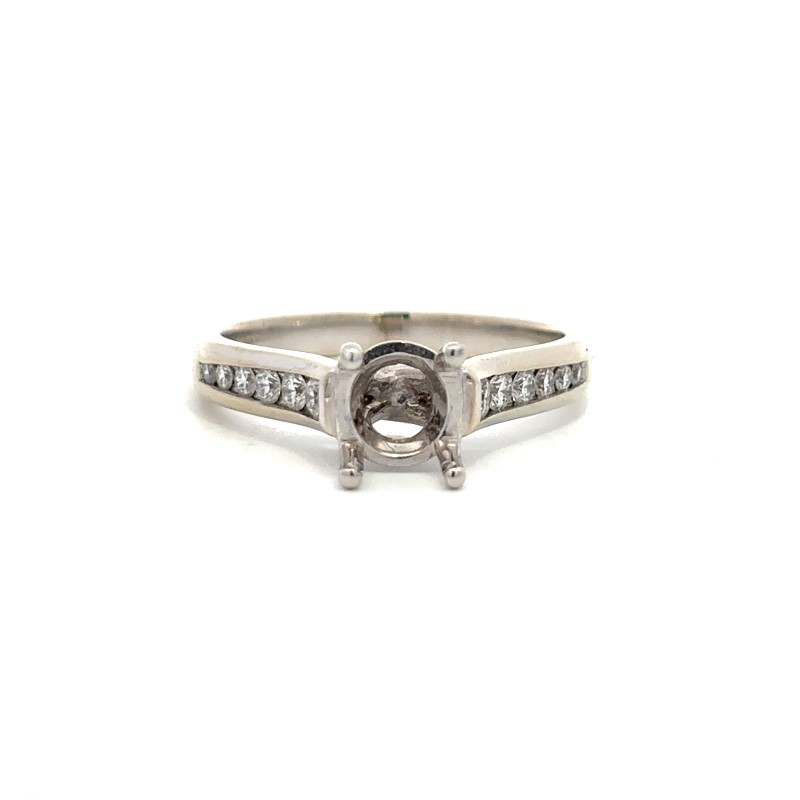 https://www.bsa-images.com/levyjewelers_2018/images/20250918110254754_bb1f2a78.jpg