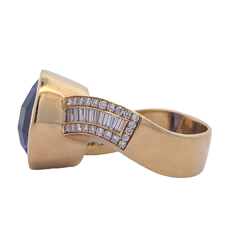 Estate Tanzanite And Diamond Ring