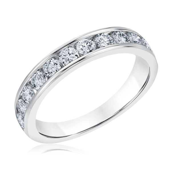 https://www.bsa-images.com/levyjewelers_2018/images/231128-152350-13-136-292688.jpg