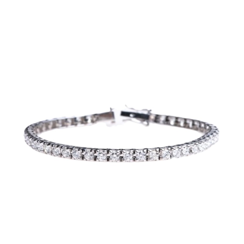 18 Karat White Gold Diamond Tennis Bracelet In The 5.0 Carat Category Measuring 7 Inches