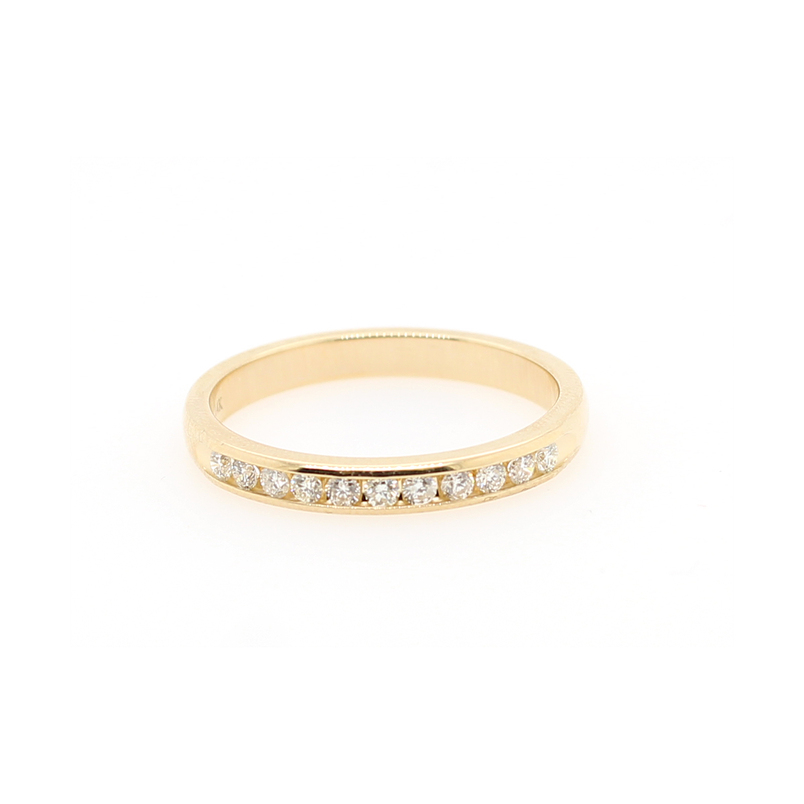 14 Karat Yellow Gold Diamond Wedding Band