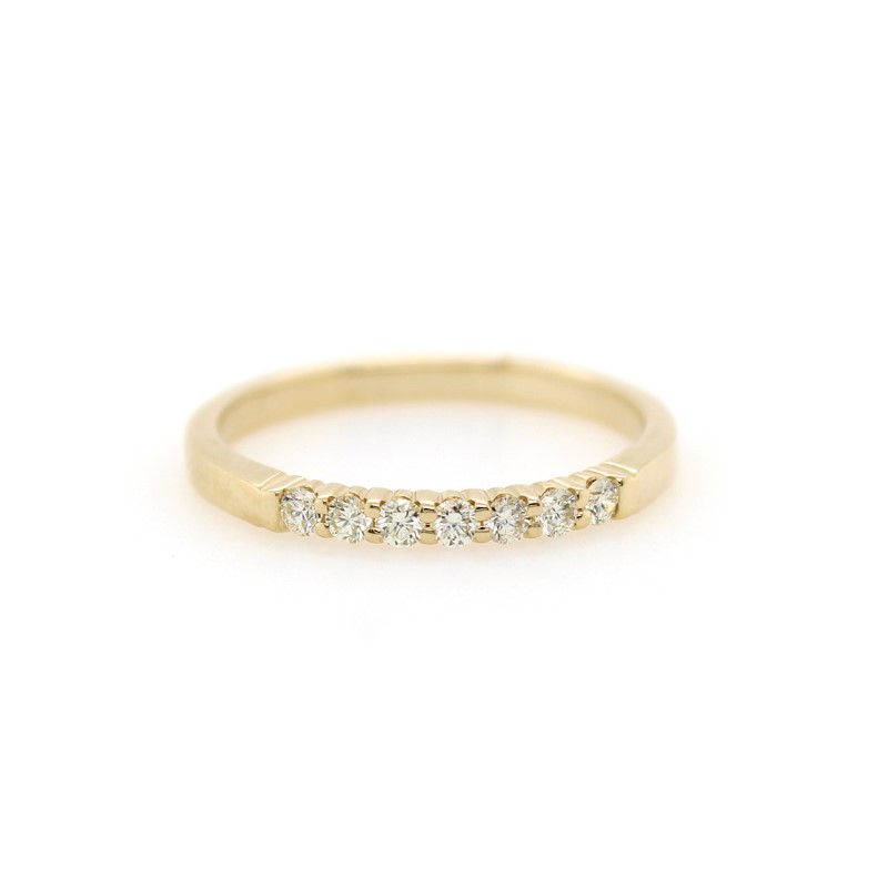 14 Karat Yellow Gold Diamond Wedding Band