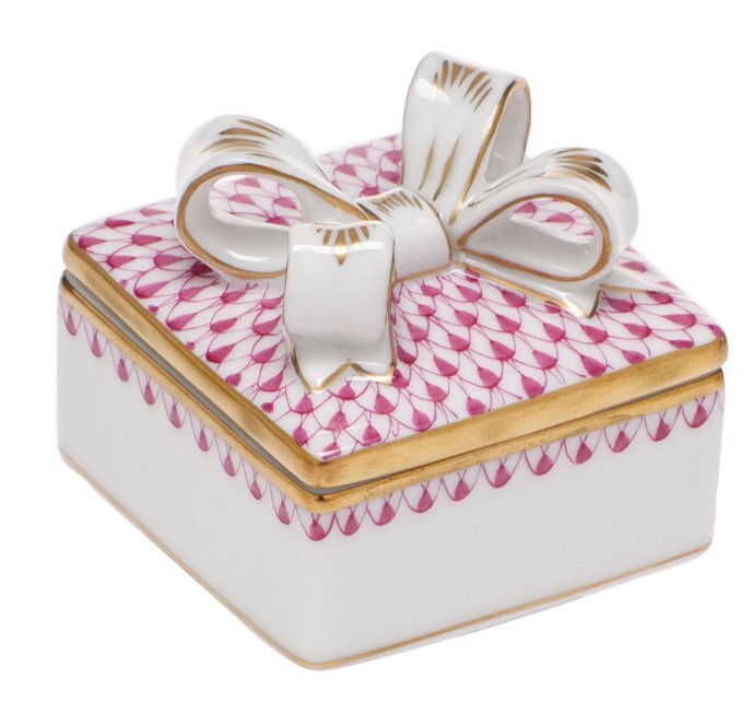 Herend Raspberry Box With Bow
