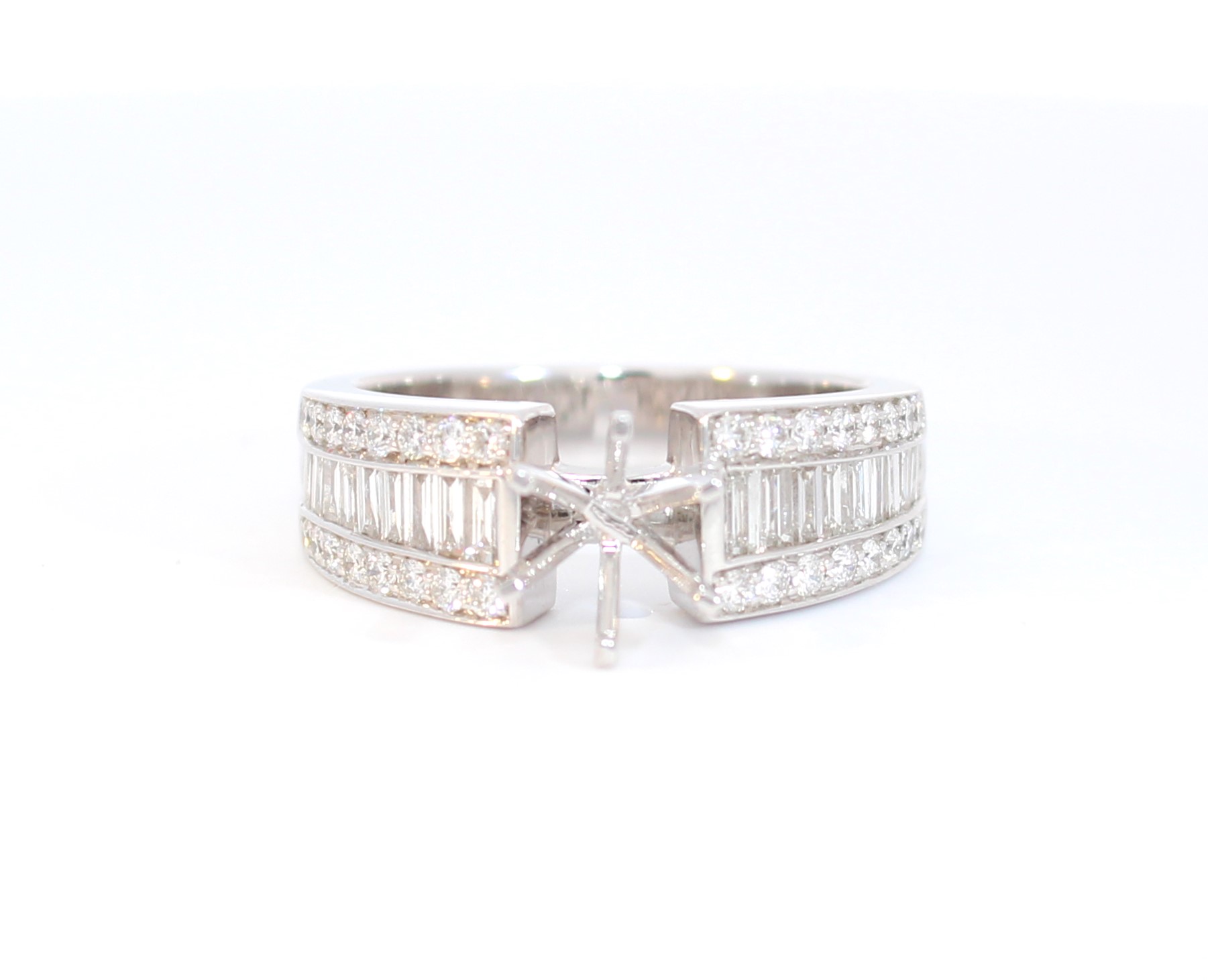 14 Karat White Gold Diamond Semi Mount Ring