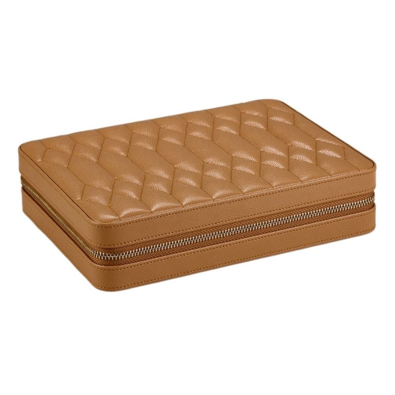 Wolf Lauren Large Zip Case  Caramel.The Lauren Large Zip Case offers expanded storage for travel