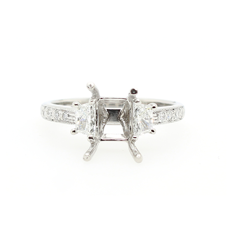 https://www.bsa-images.com/levyjewelers_2018/images/5137XSBTRPL.jpg