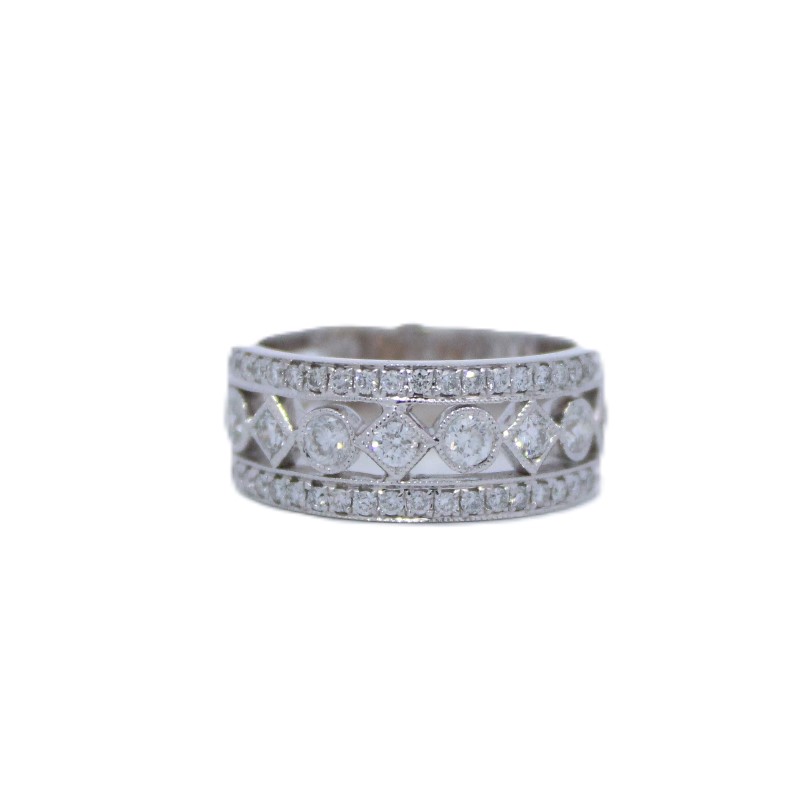 8mm Wide Diamond Cutout Band