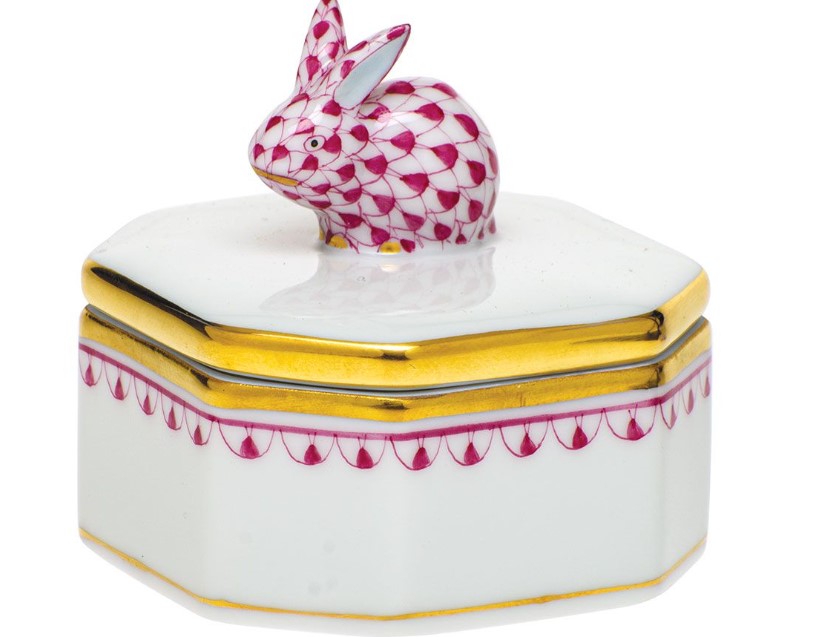 Herend Raspberry Bunny Petite Octagonal Box