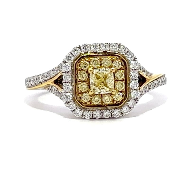 18 Karat White Natural Yellow & White Diamond Ring