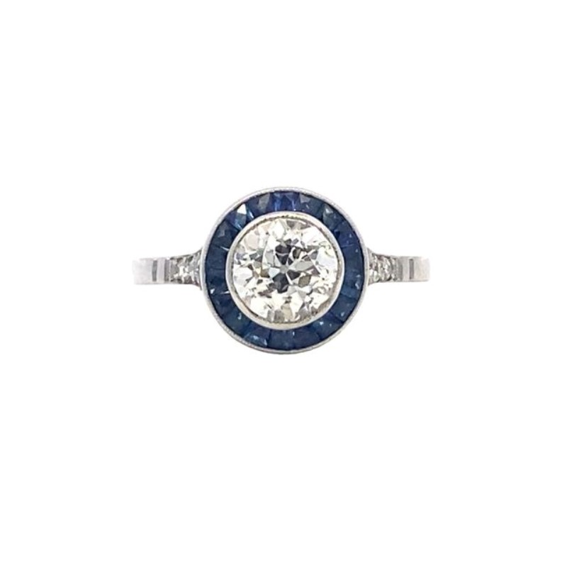 Estate Platinum Diamond And Blue Sapphire Ring Measuring A Size 7.5