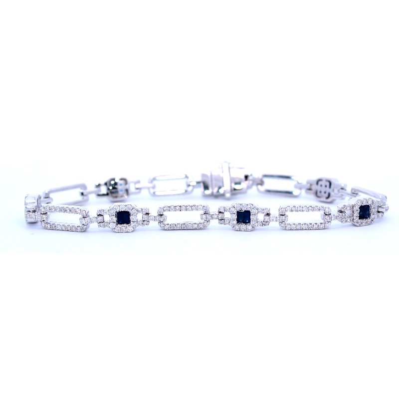 18 Karat White Gold Diamond And Blue Sapphire Link Bracelet