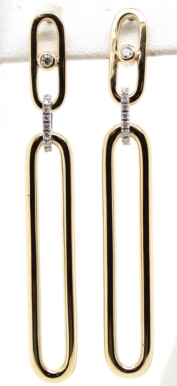 14 Karat Yellow Gold Oval Link Diamond Earrings