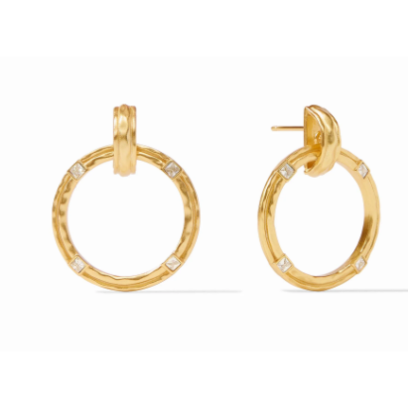 https://www.bsa-images.com/levyjewelers_2018/images/ER830GCZ00.png