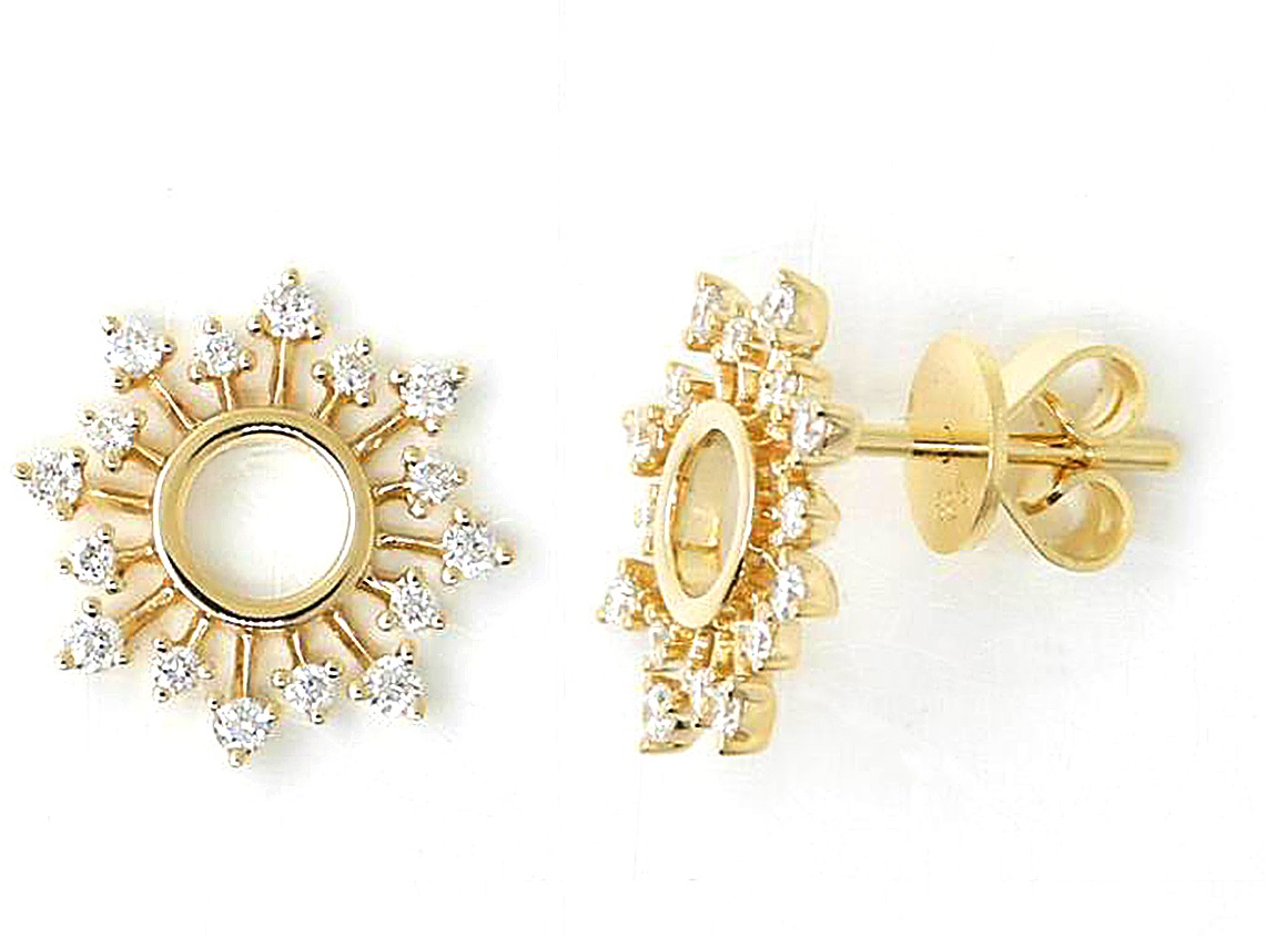 Lali 14 Karat Yellow Gold Small Circle Star Burst Diamond Earrings