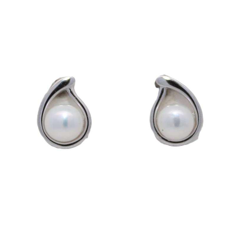 Pearl Drop Earrings