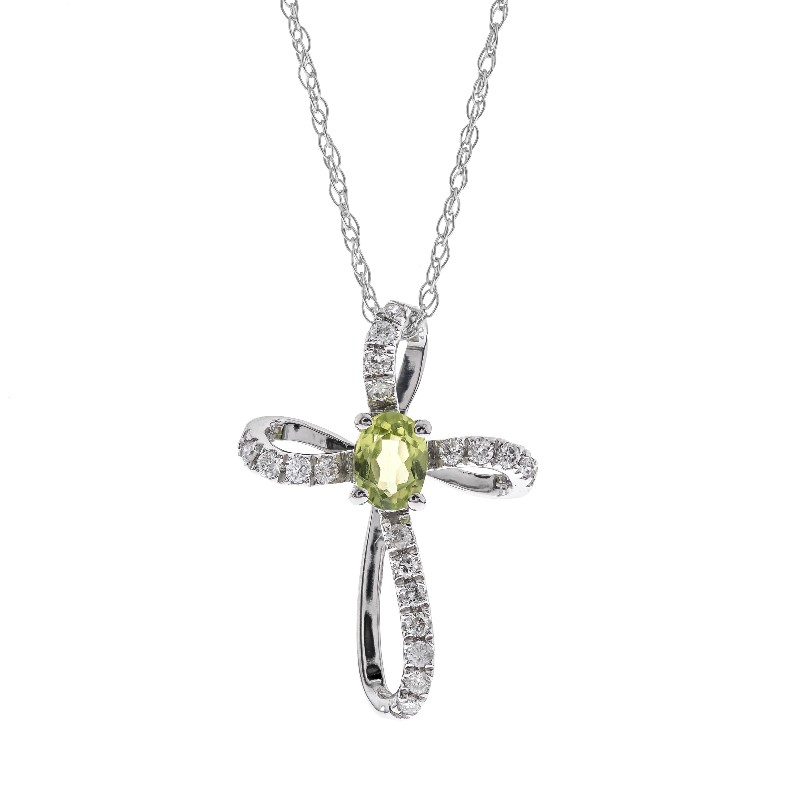 10 Karat Yellow Gold Peridot And Diamond Pendant Necklace