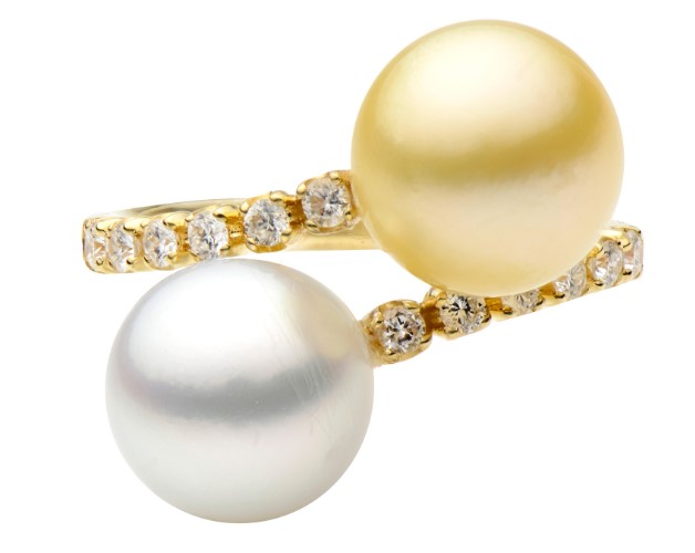 18 Karat Yellow Gold South Sea Pearl And Diamond By Pass Ring