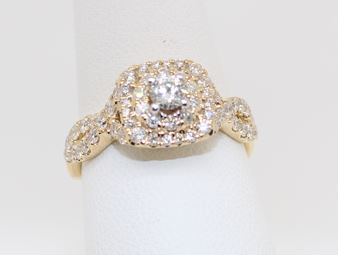 14 Karat Yellow Gold Diamond Ring