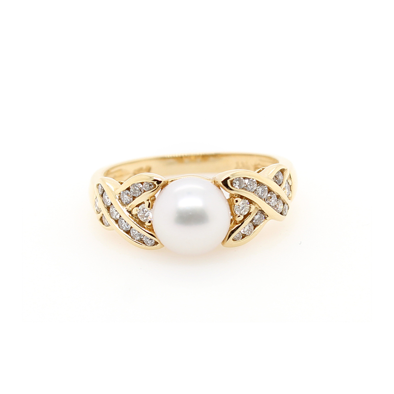 14 Karat Yellow Gold Pearl & Diamond Ring