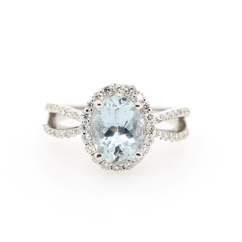 14Kwk Diamond  And Aquamarine  Ring