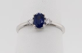 14 Karat White Gold Diamond And Blue Sapphire Ring