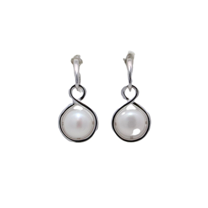 Pearl Dangle Earrings