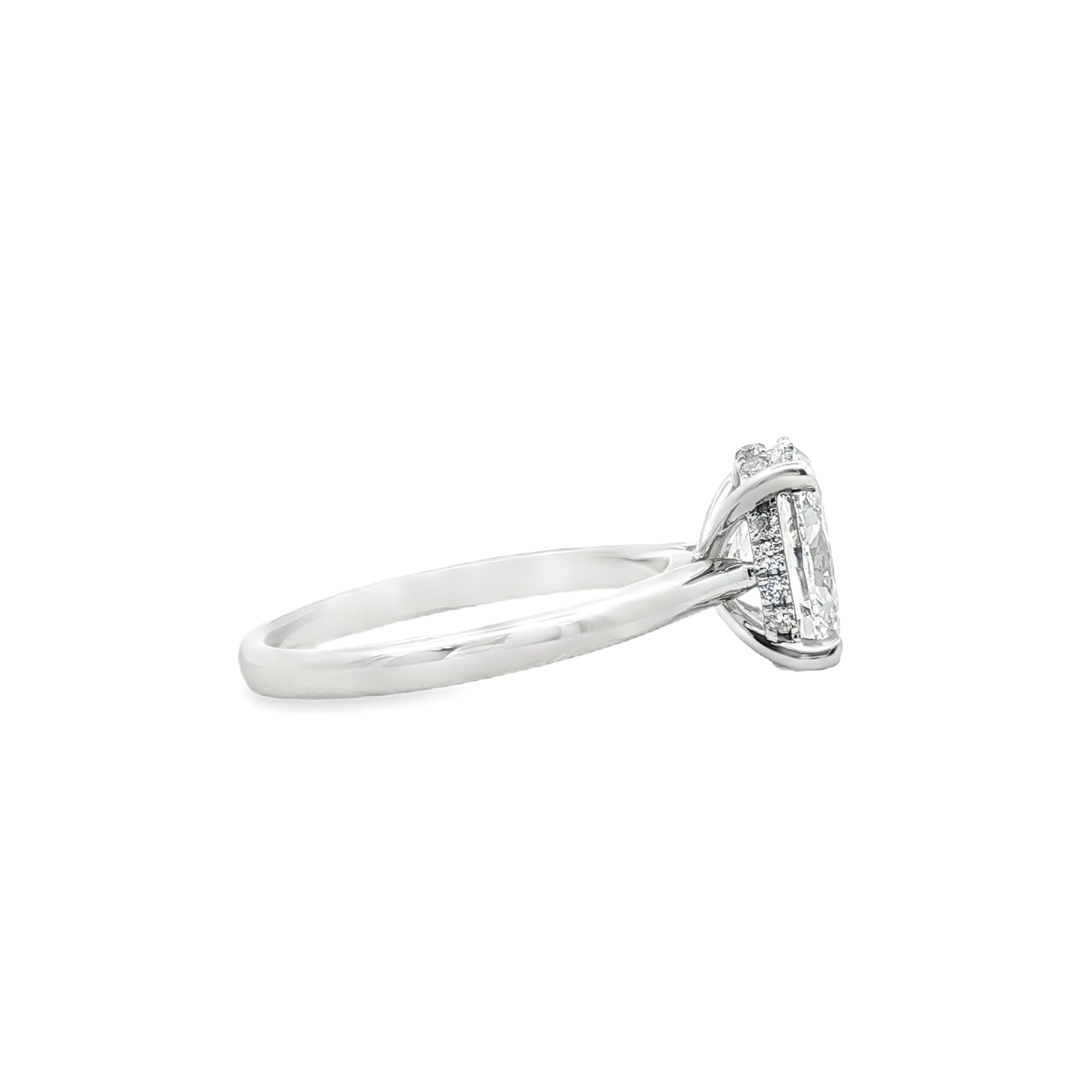 Yes by Martin Binder LAB-GROWN Oval Solitaire Engagement Ring (2.05 ct. tw.)