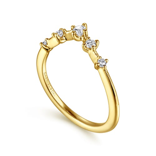 Gabriel & Co. Devoted Rouix Victorian Curved Diamond Wedding Band (0.17 ct. tw.)