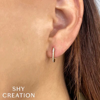 Shy Creation Diamond Oval Hoop Earrings (0.08 Ct)