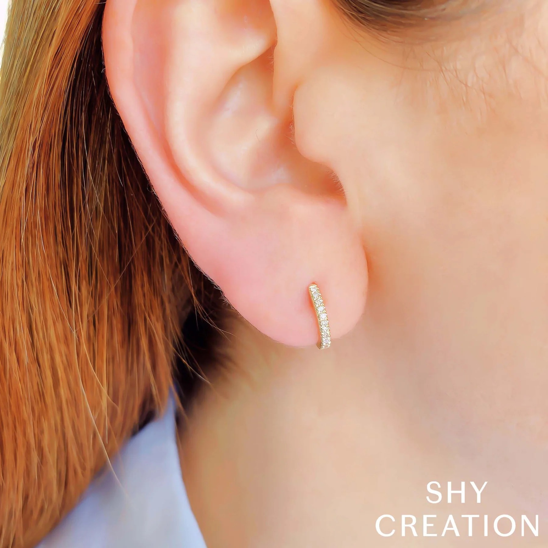 Shy Creation Diamond Huggie Earrings