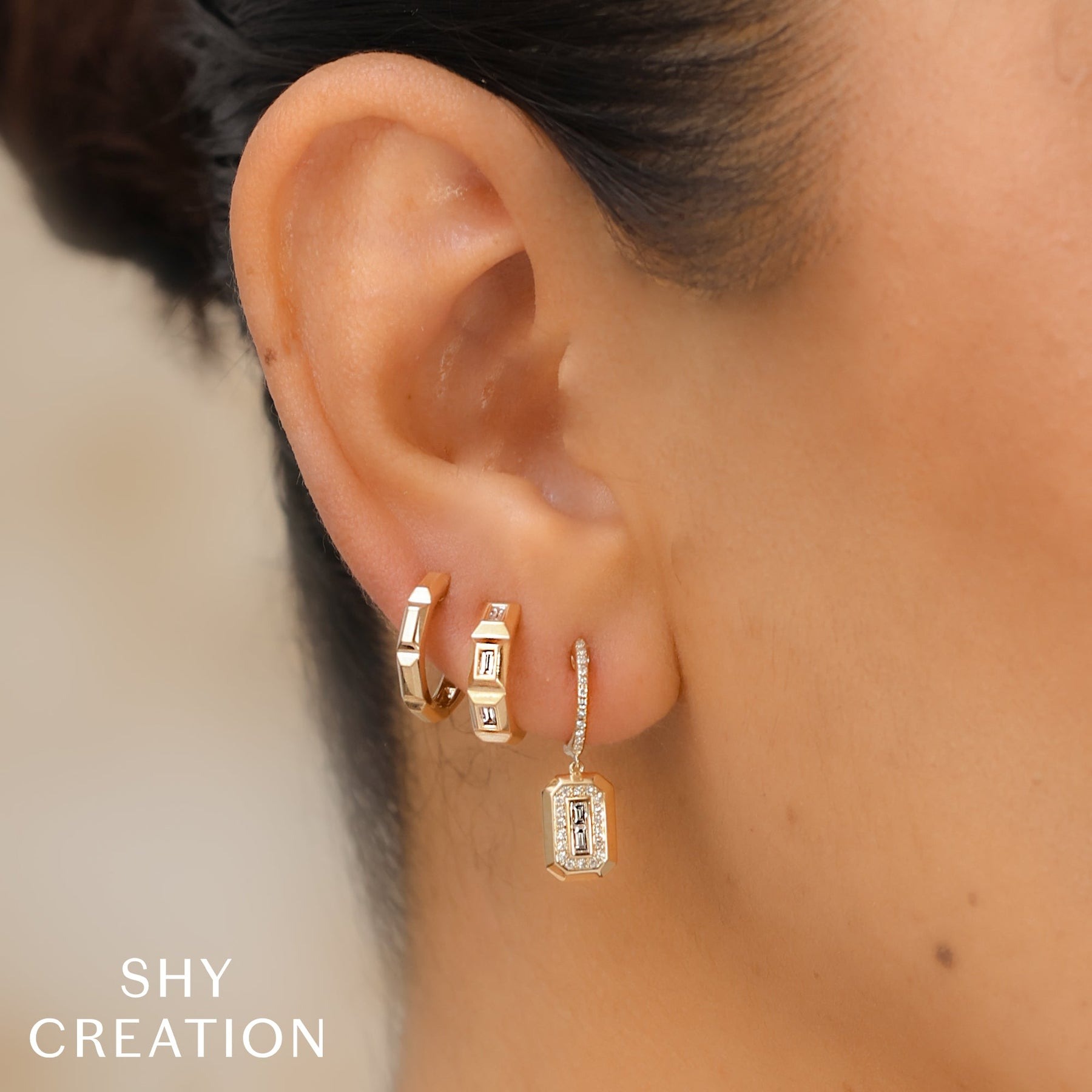 Shy Creation Vallon Diamond Baguette Dangle Earrings
