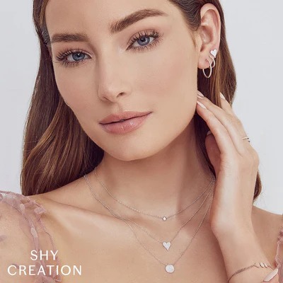 Shy Creation Diamond Pave Circle Necklace