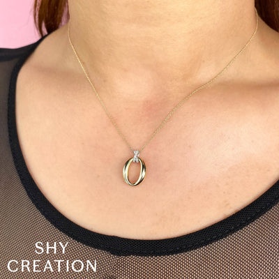 Shy Creation Kate Diamond Oval Necklace (0.04 ct. tw.)