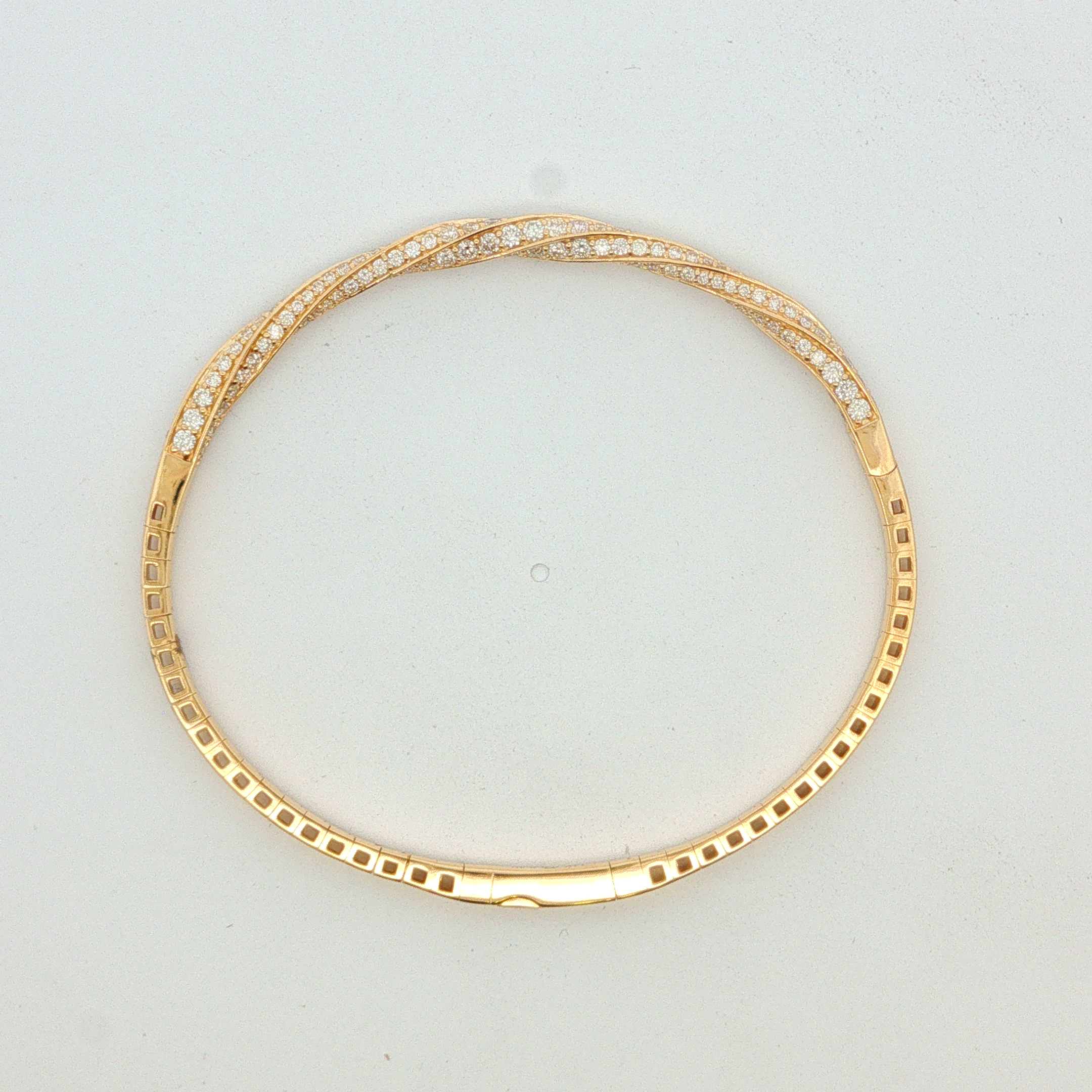 Clara by Martin Binder Diamond Twisted Bangle Bracelet (2.40 ct. tw.)