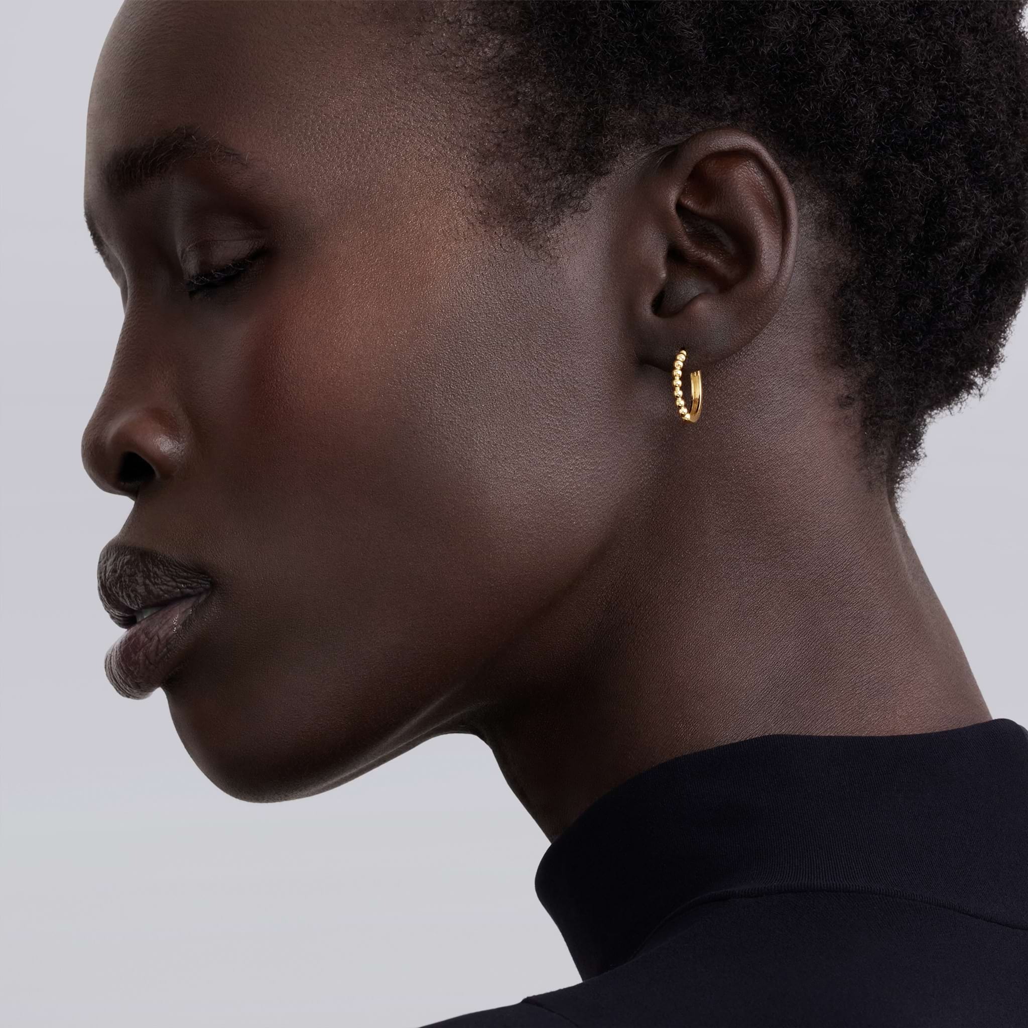 Lagos Caviar Gold 18k Gold Huggie Earrings