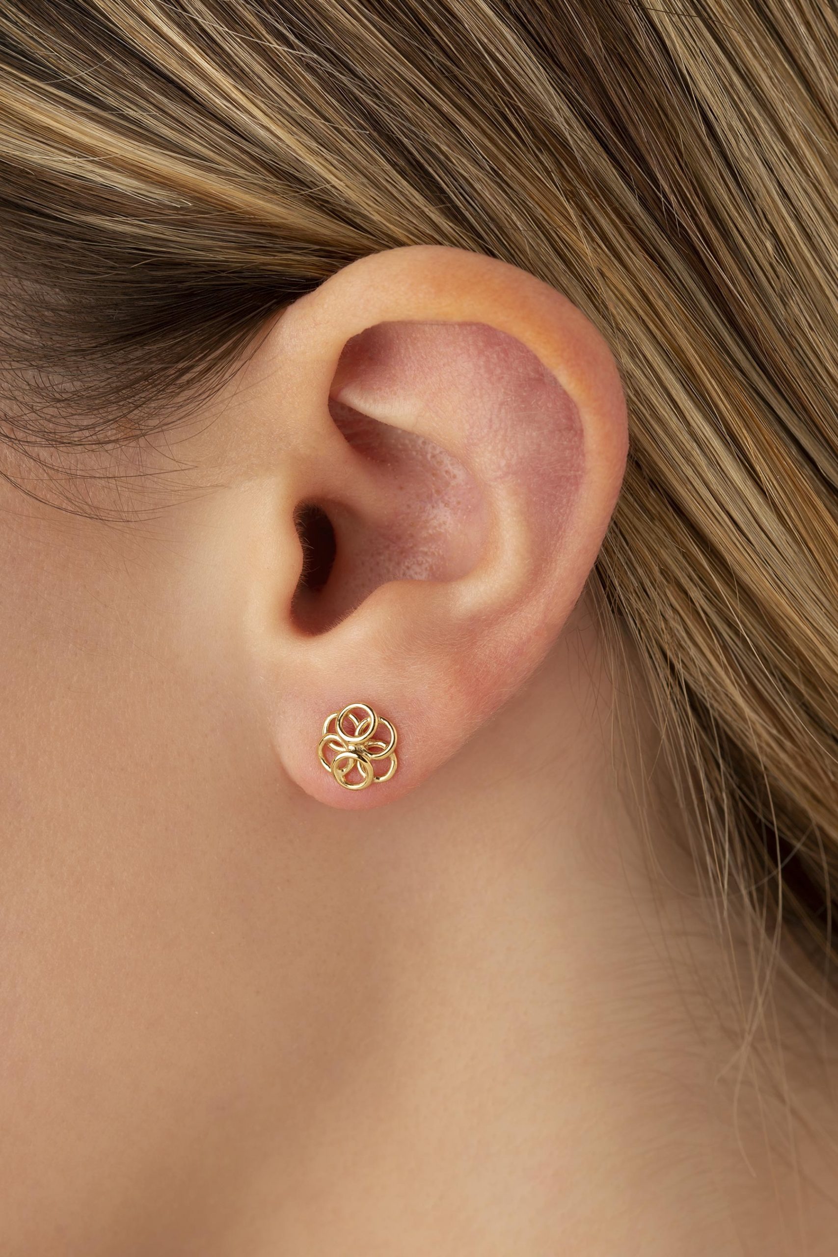 Aura by Martin Binder Small Ring Cluster Stud Earrings