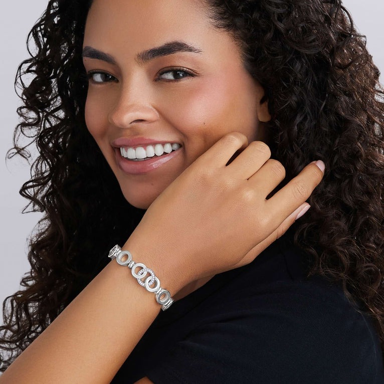 LAGOS Signature Caviar 7mm Interlocking Diamond Link Bracelet
