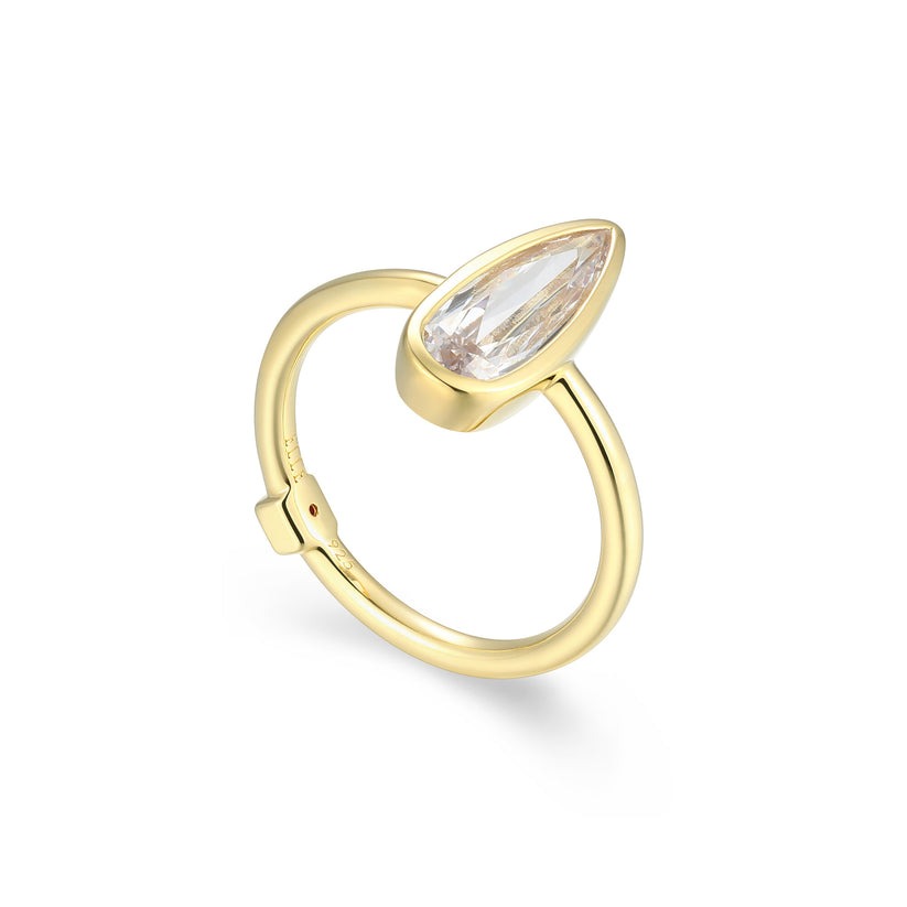 Elle Lustre Teardrop Ring