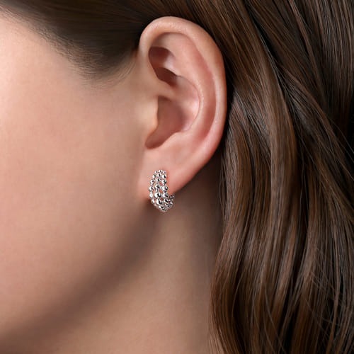 Gabriel & Co. Bujukan Huggie Earrings