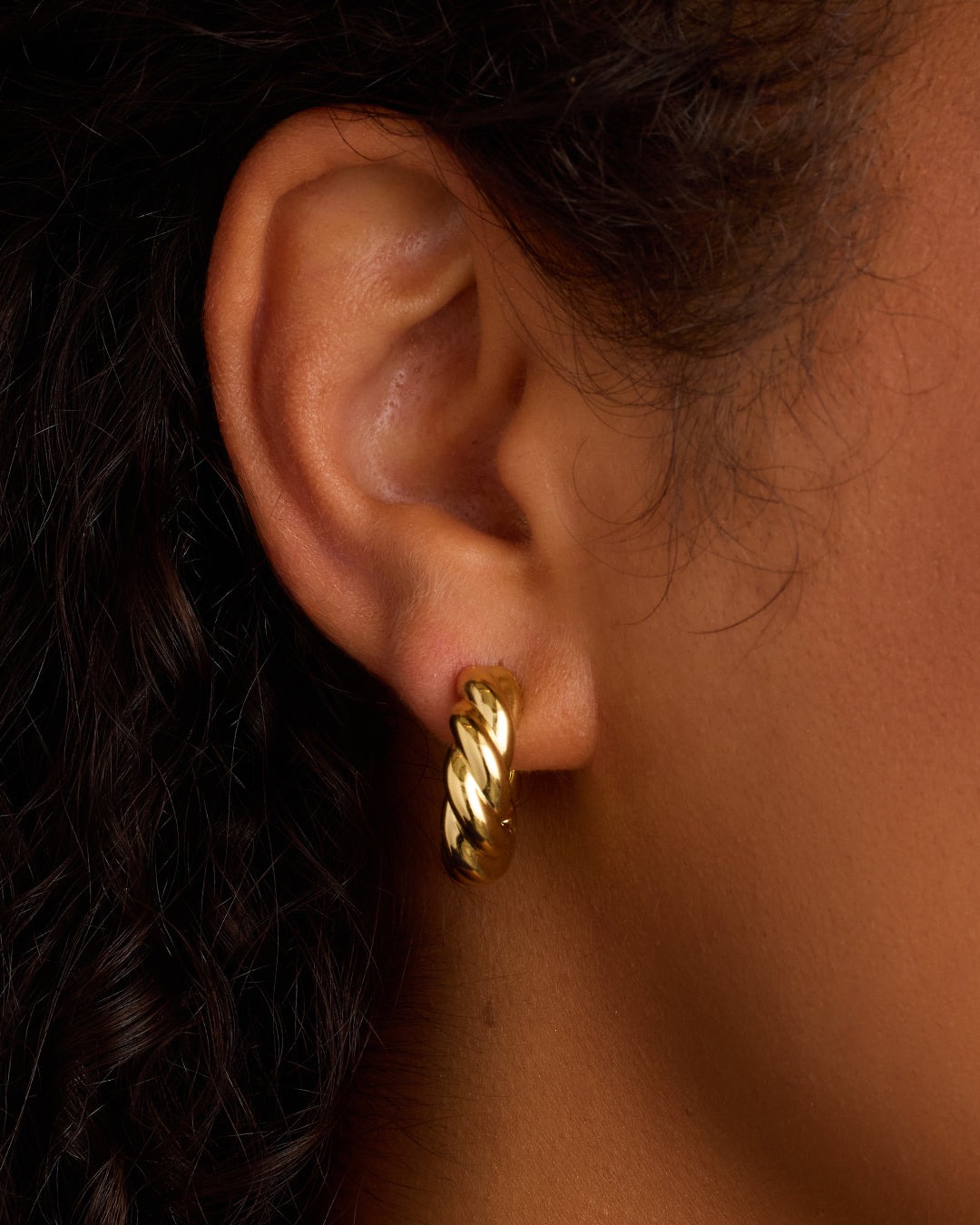 Gorjana Crew Helium Hoop Earrings